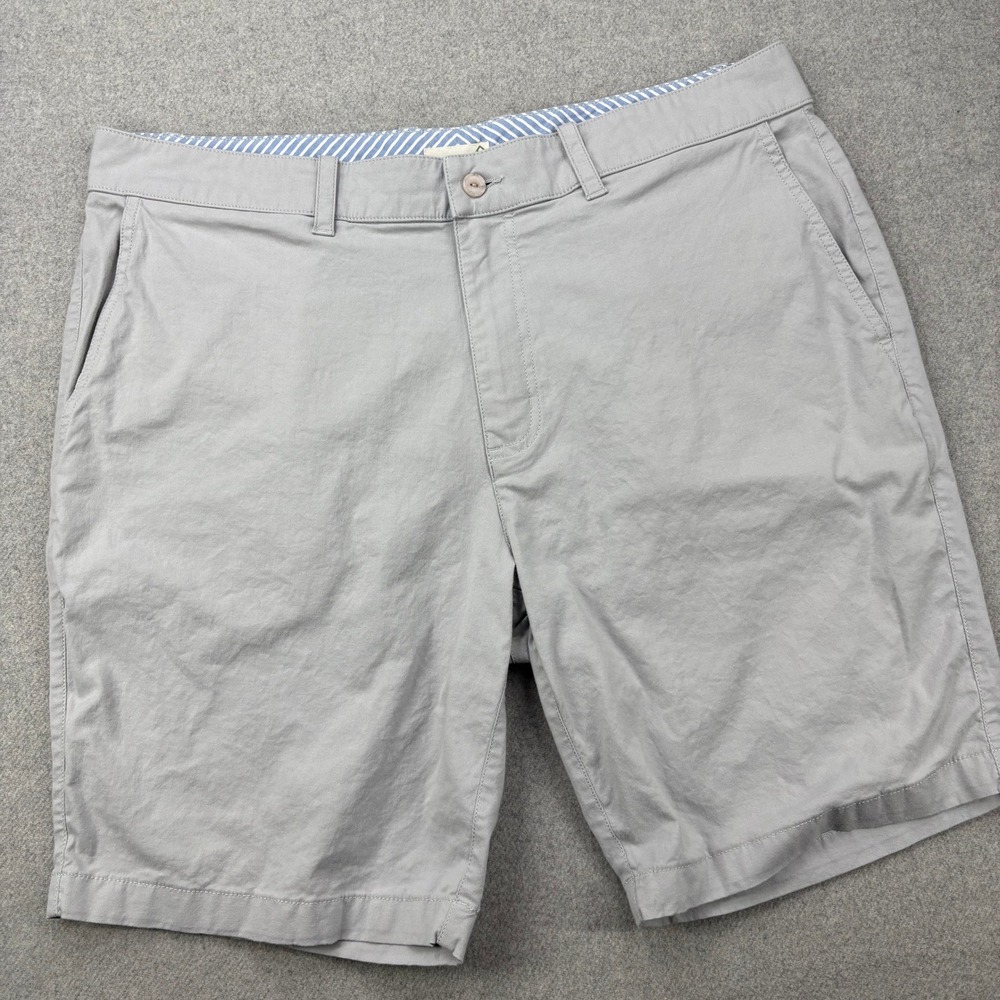 Tasc Motion Shorts Mens 36 Gray Tailored Fit Performance Bamboo Viscose Stretch
